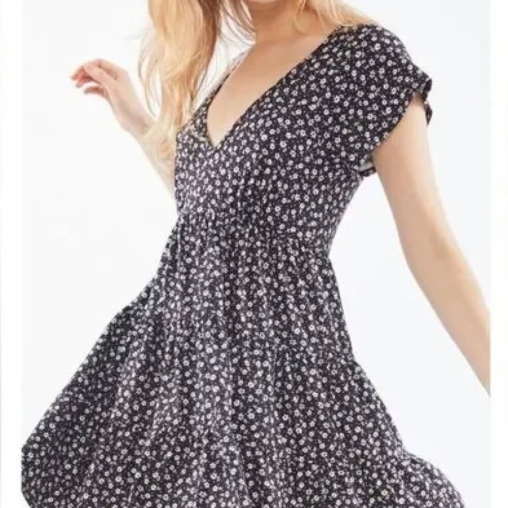 Urban Outfitters | Julia Tiered Frock Mini Dress | size medium